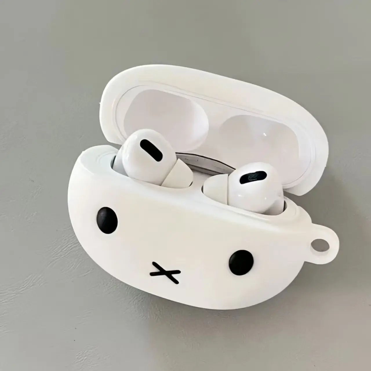 Electronic Gift - Funda Protectora de Silicona Kawaii Miffy